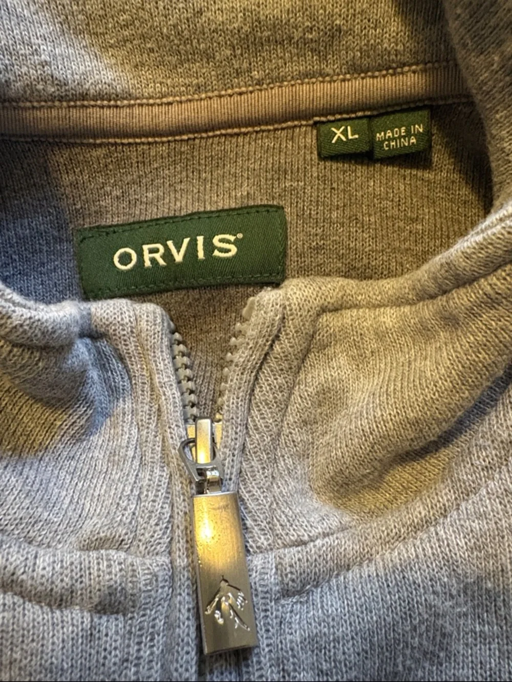 Orvis XL Gray Quarter Zip Pullover Sweater Sweatshirt Shirt